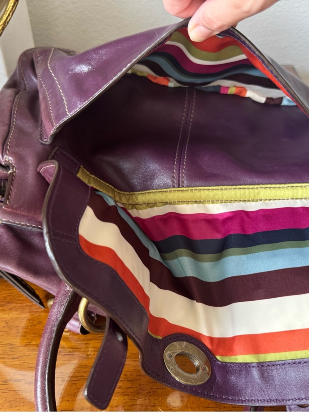 RARE Authentic Coach Legacy Garcia Leather Satchel Style #12704 - Picture 4 of 9